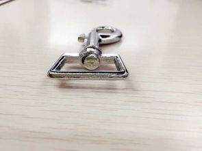 狗扣、合金飛機扣與熱銷箱包扣 專業廠家直銷指南